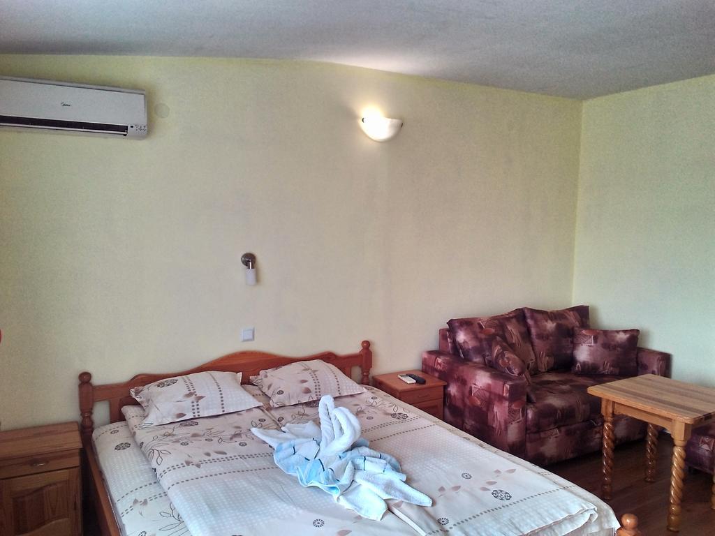 Guest House Diamant Sozopol Eksteriør bilde